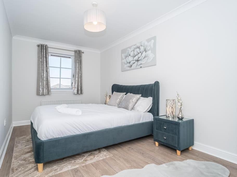 Apartament Luxury 2Bed 2Bath Flat In City Centre- Free Parking! Edynburg Zewnętrze zdjęcie