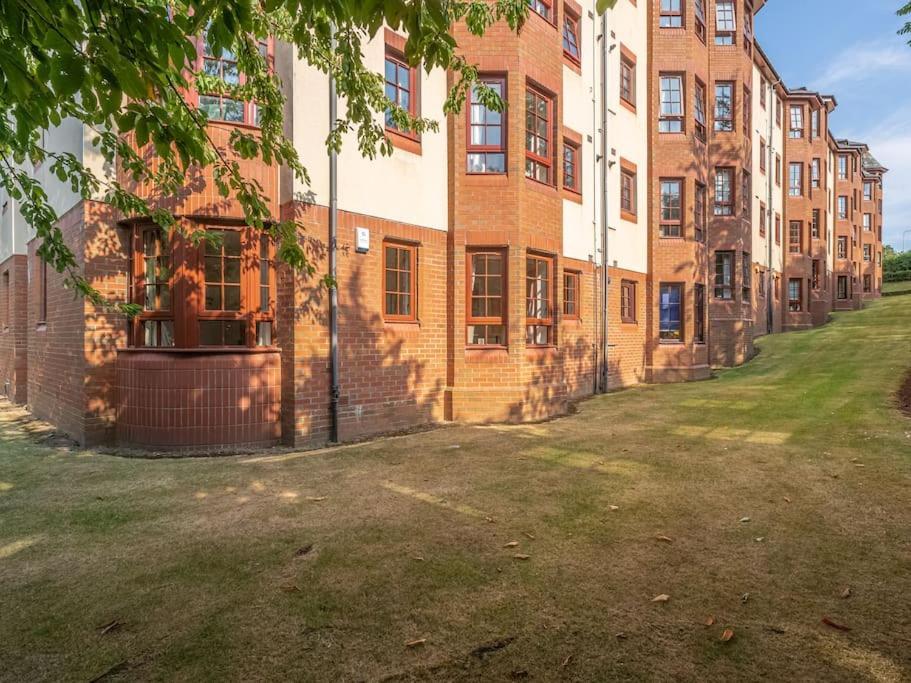 Apartament Luxury 2Bed 2Bath Flat In City Centre- Free Parking! Edynburg Zewnętrze zdjęcie